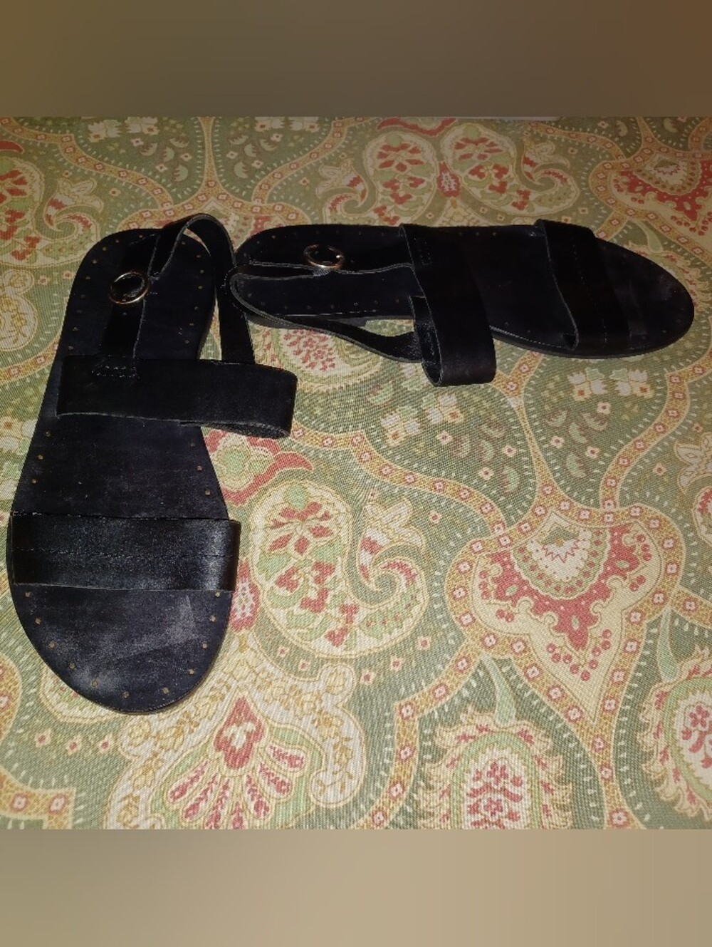Frye 8 1/2 8.5 black leather flat sandals adjustable ankle strap buckle shoes